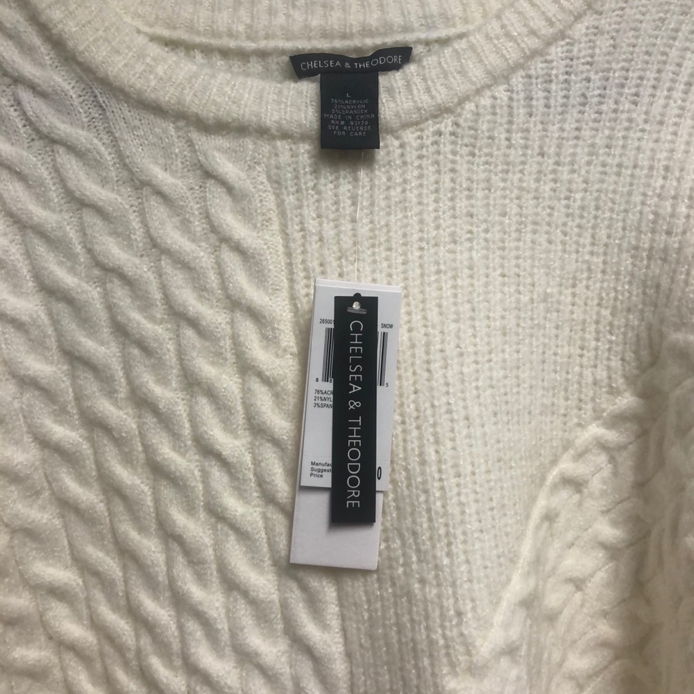 Oversized Ribbed Sweater - Picture 2 of 2